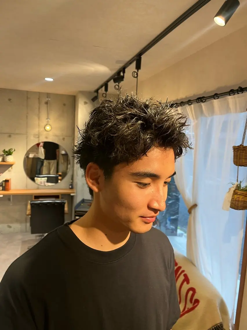 ショート パーマ メンズ メンズパーマ スパイキーショート ショートヘア 🌀メンズパーマ🌀 🐏丸山祐宇🐏のヘアスタイル
