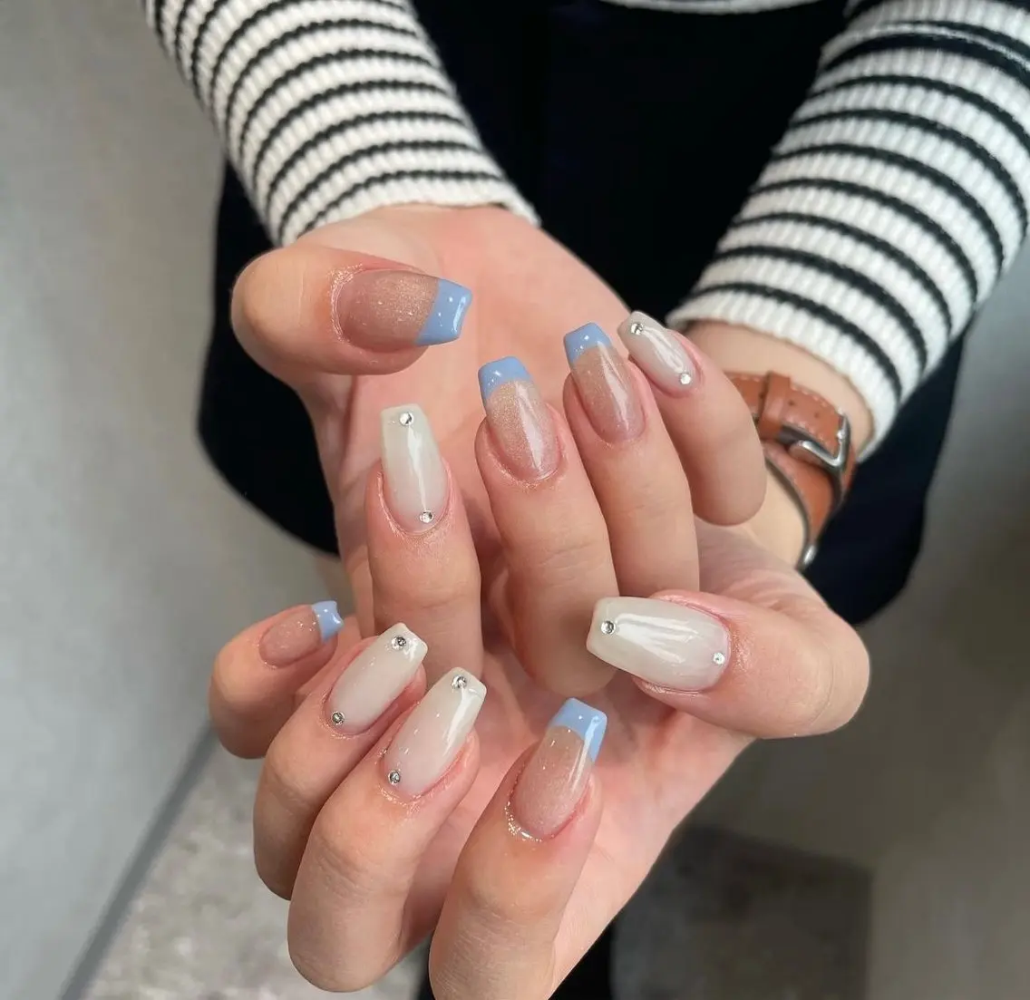 ネイル フレンチネイル シンプルネイル Rommy Arisaのネイルデザイン