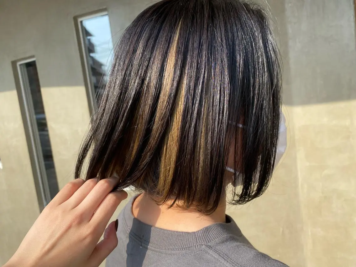 ショート カラー ベージュカラー ブリーチ インナーカラー 柔らかカラー🥛 mayucoのヘアスタイル
