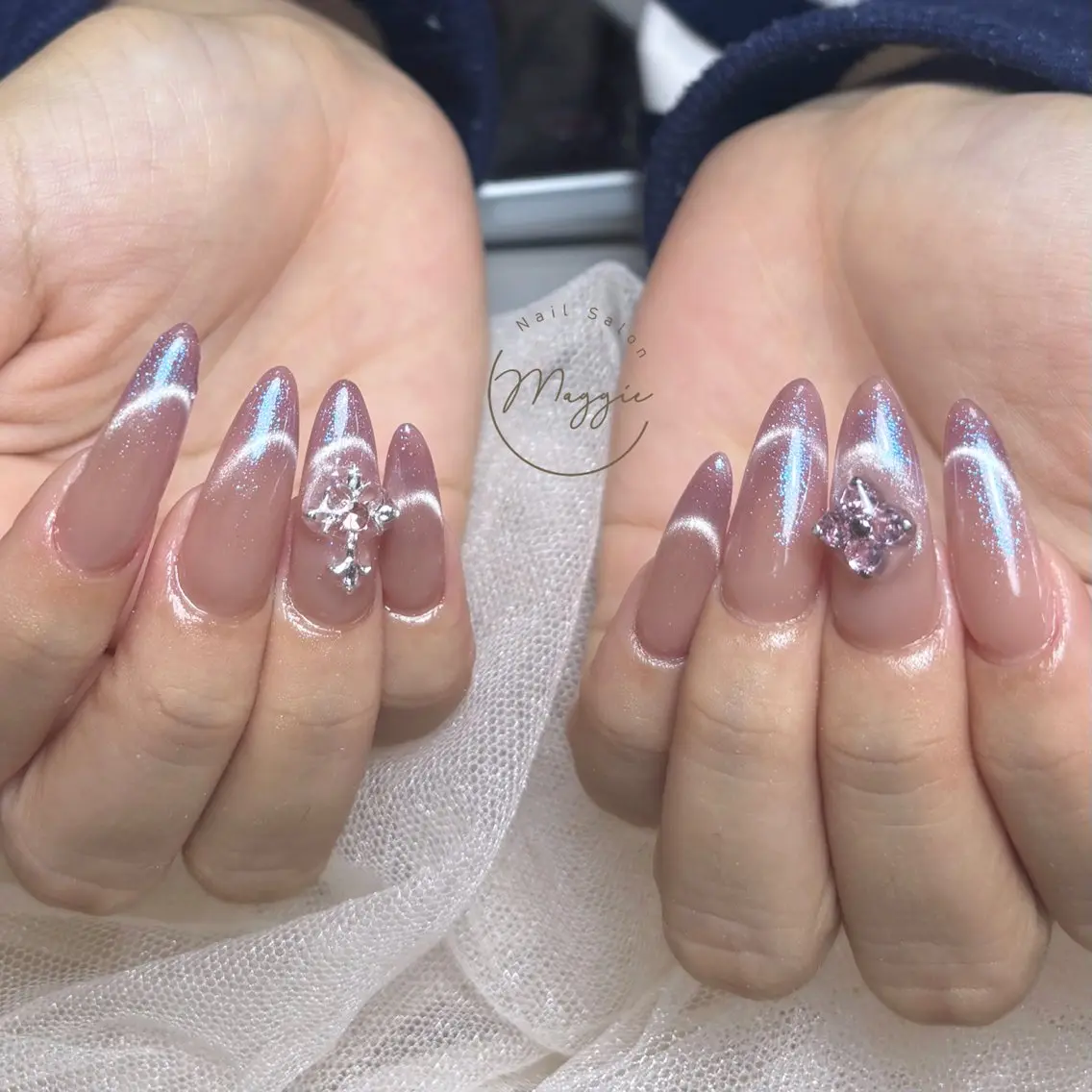 ネイル ハンドネイル MaggieNail timiのネイルデザイン