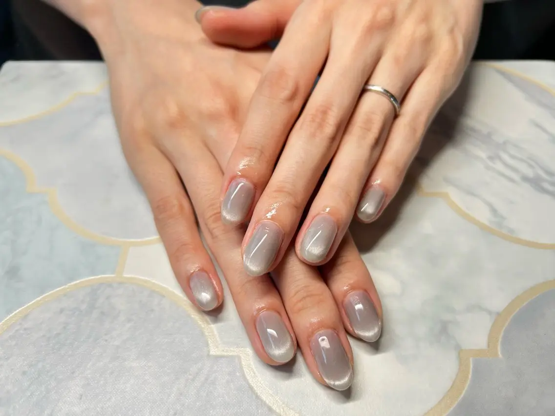 ネイル マグネットネイル ハンドネイル Lisa’s Salonのネイルデザイン