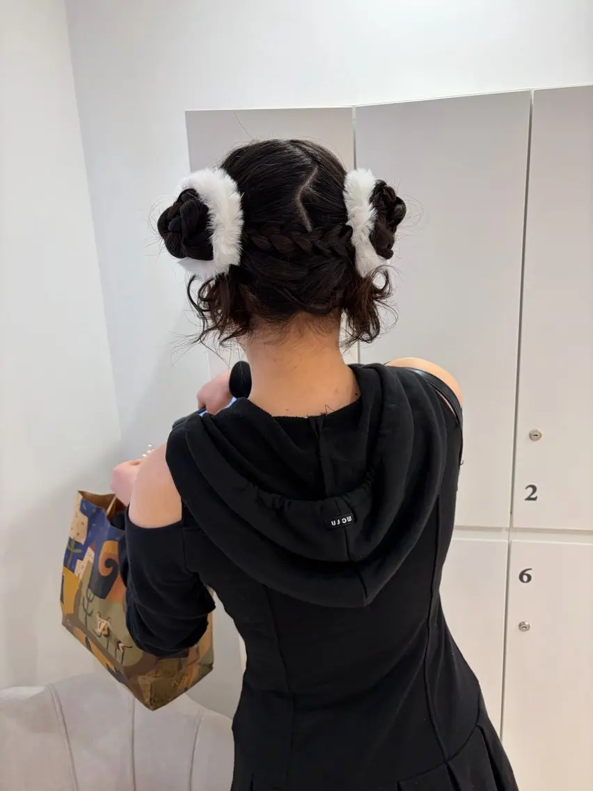 ロング ヘアアレンジ ヘアセット ヘアセット/レイヤー 縮毛矯正/はるか🎀のヘアスタイル