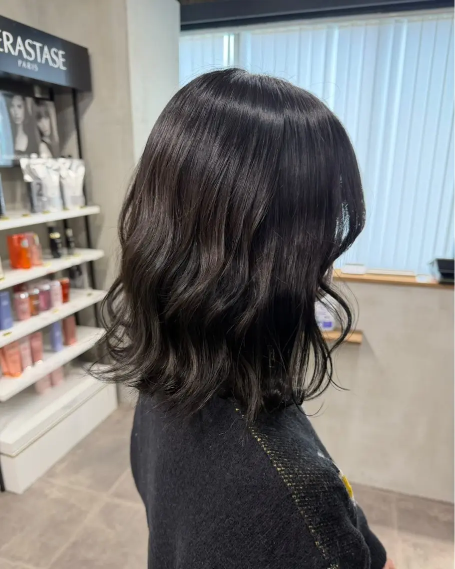 カラー ヘアアレンジ 黒髪 ブルーカラー ブルーブラック グレーブラック ユウ/ ALLEN hairのヘアスタイル