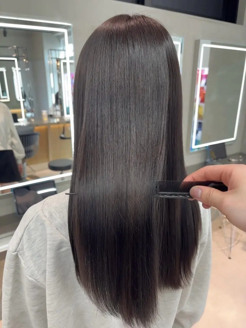 ミディアム カラー ヘアアレンジ ベージュカラー ブリーチ 透明感カラー ブリーチなしカラー 髪質改善 ヘアカラー 縮毛矯正 トリートメント 【博多髪質改善】 吉村 清志のヘアスタイル