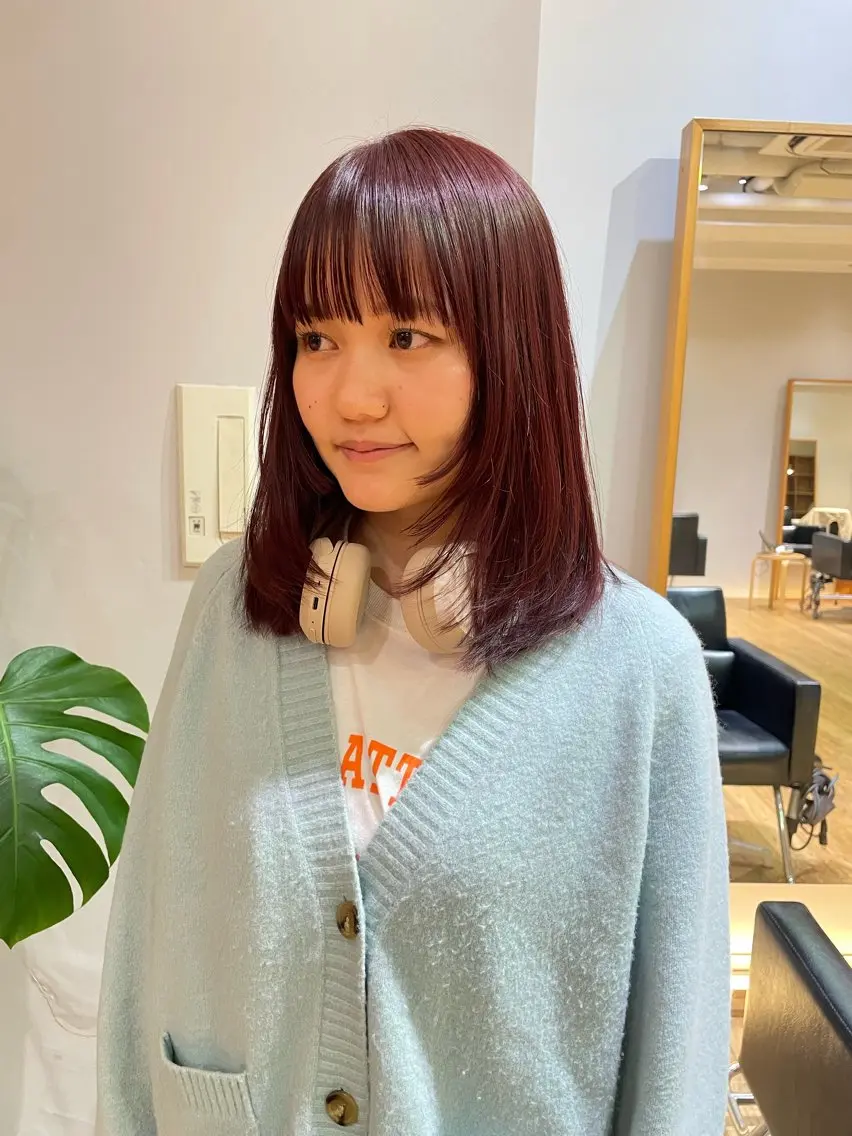 ミディアム カラー 伸ばしかけ レイヤーカット カット ヘアカラー 大橋 芽衣のヘアスタイル