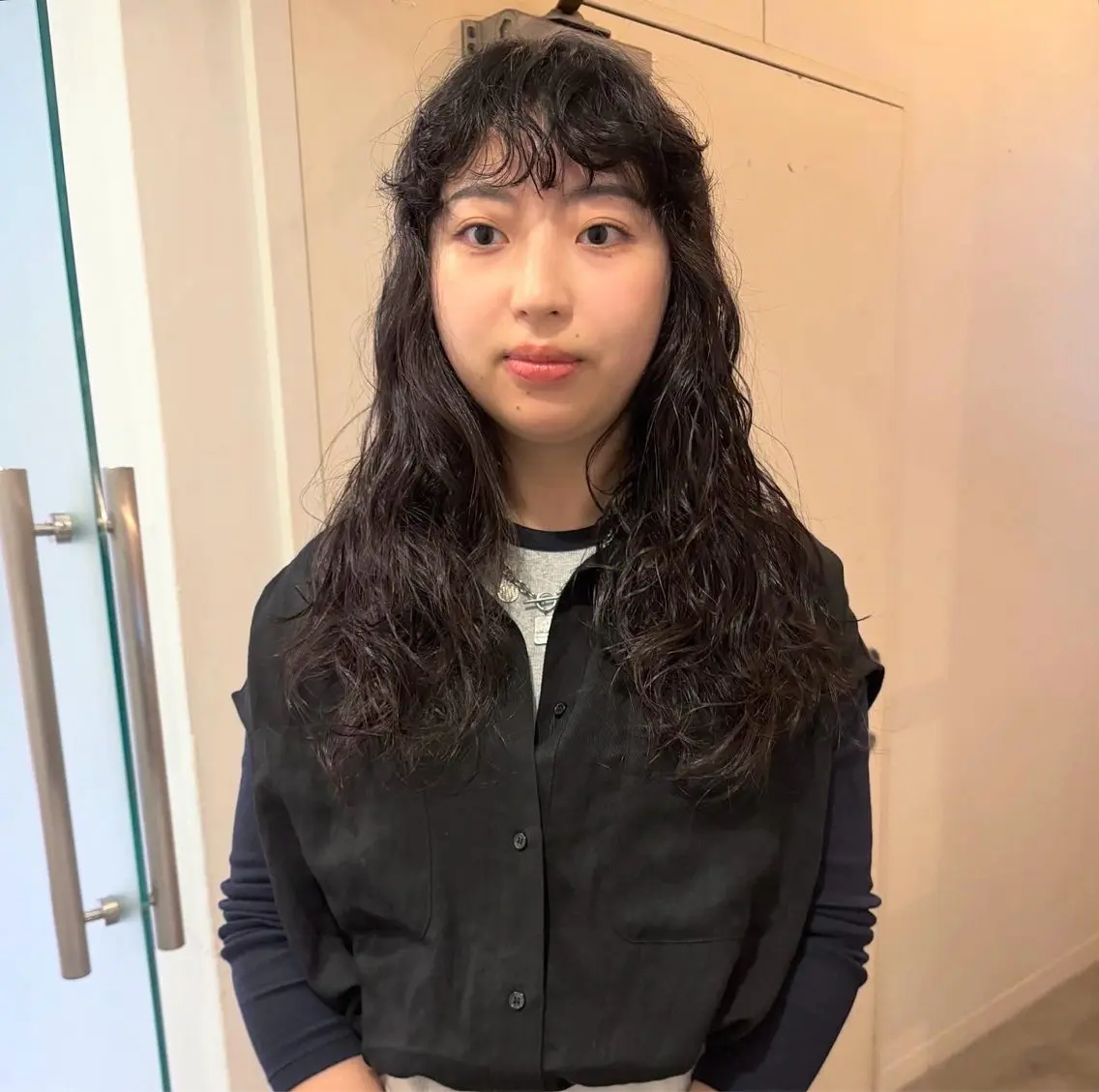ロング 縮毛矯正 カット パーマ トリートメント やまもと さえのヘアスタイル