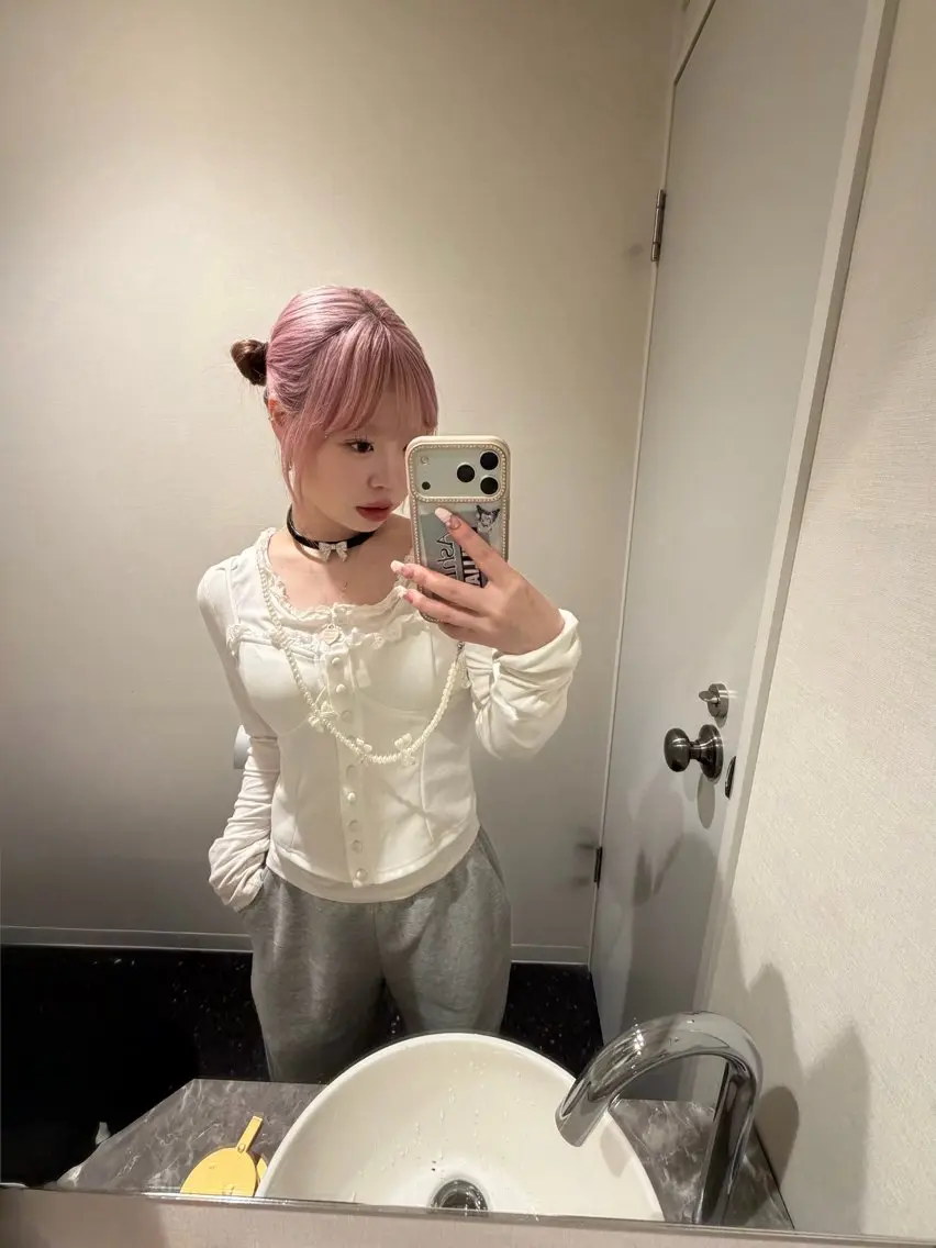 セミロング カラー ピンクカラー ヘアカラー トリートメント 🍬カラー特化🍬 Kirari🪄のヘアスタイル