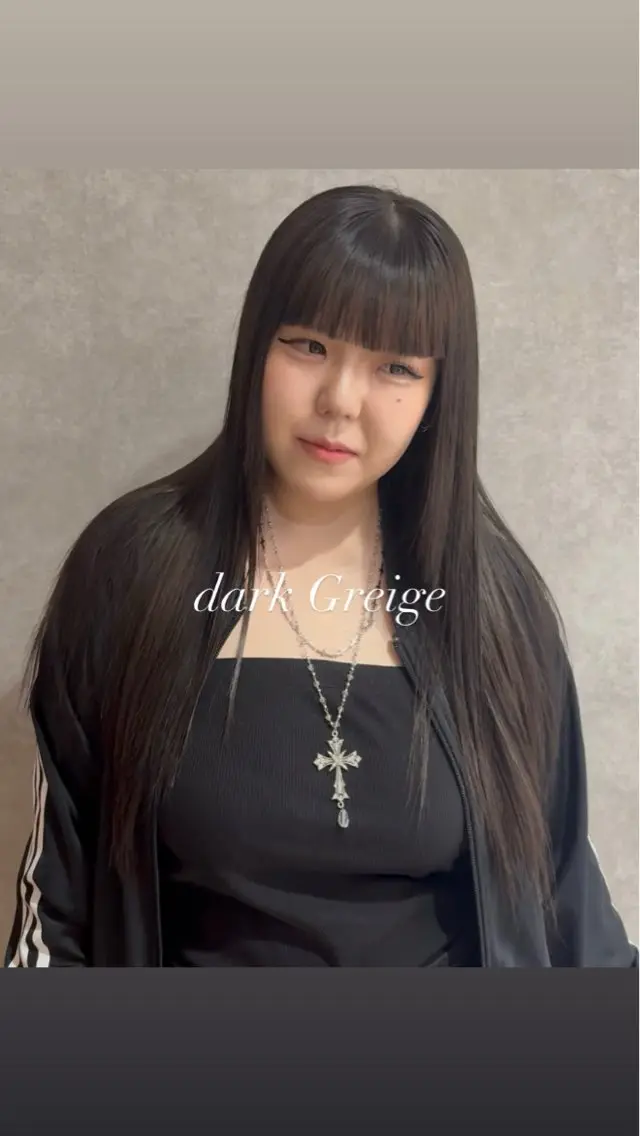 ロング カラー 💎寒色特化💎 透明感カラーみきのヘアスタイル