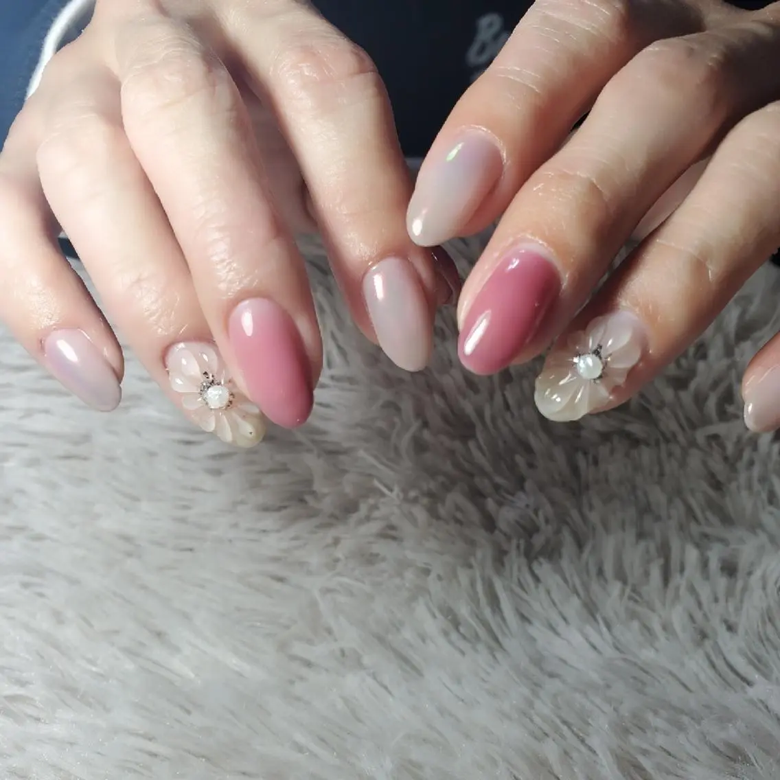 ネイル ハンドネイル nailroom‪ sb‪‪𓈒𓂂𓏸のネイルデザイン