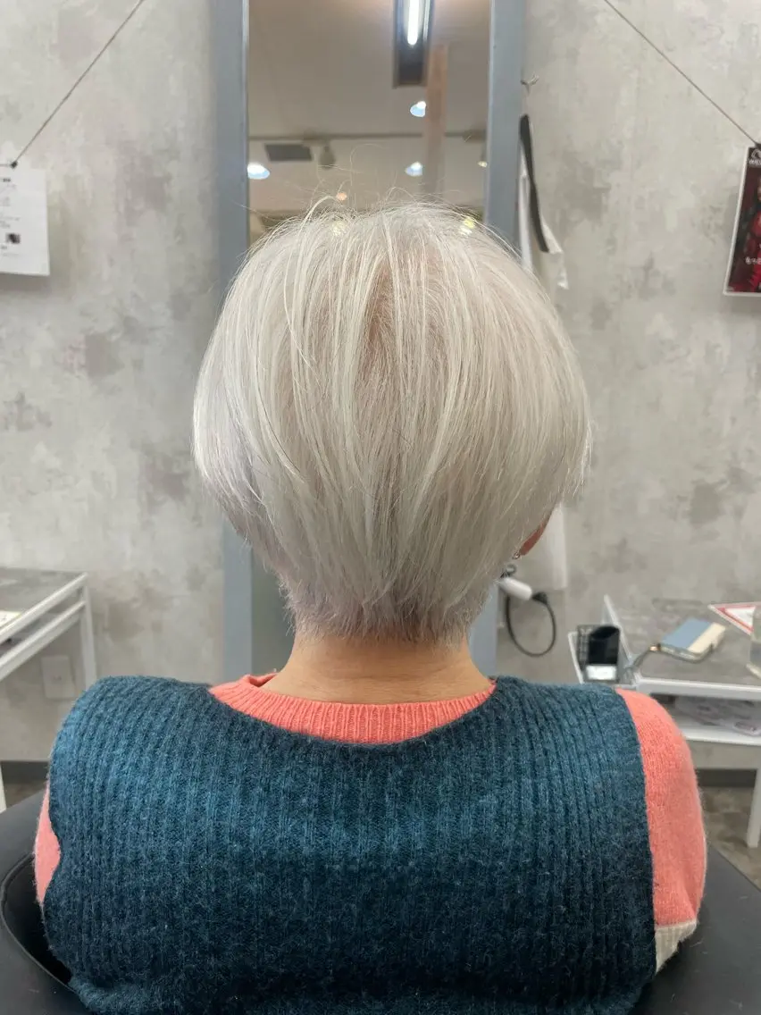 ショート 藤田 麗安のヘアスタイル