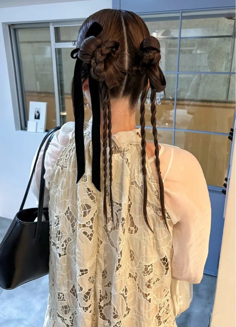 セミロング kanon レイヤー・ボブのヘアスタイル
