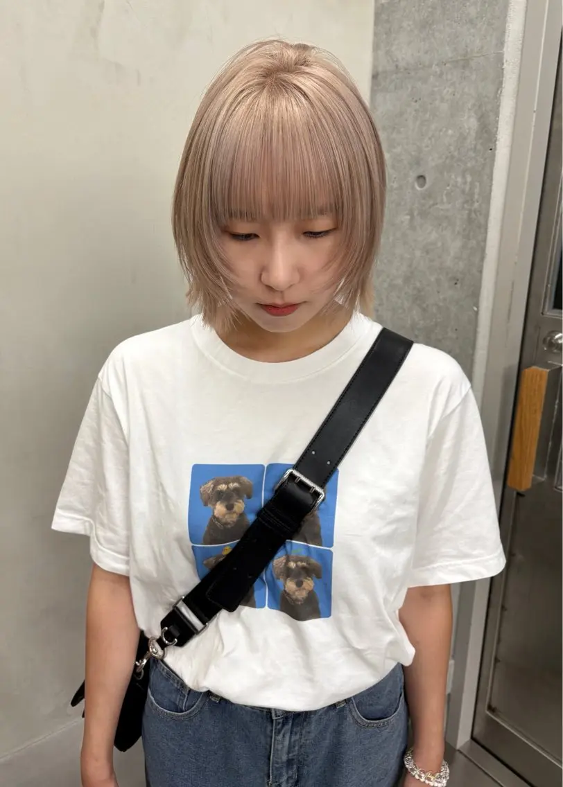 ショート カラー ベージュカラー ホワイトベージュ ボブ レイヤーカット カット ヘアカラー トリートメント yuuna/ ハッシュカット🎀のヘアスタイル