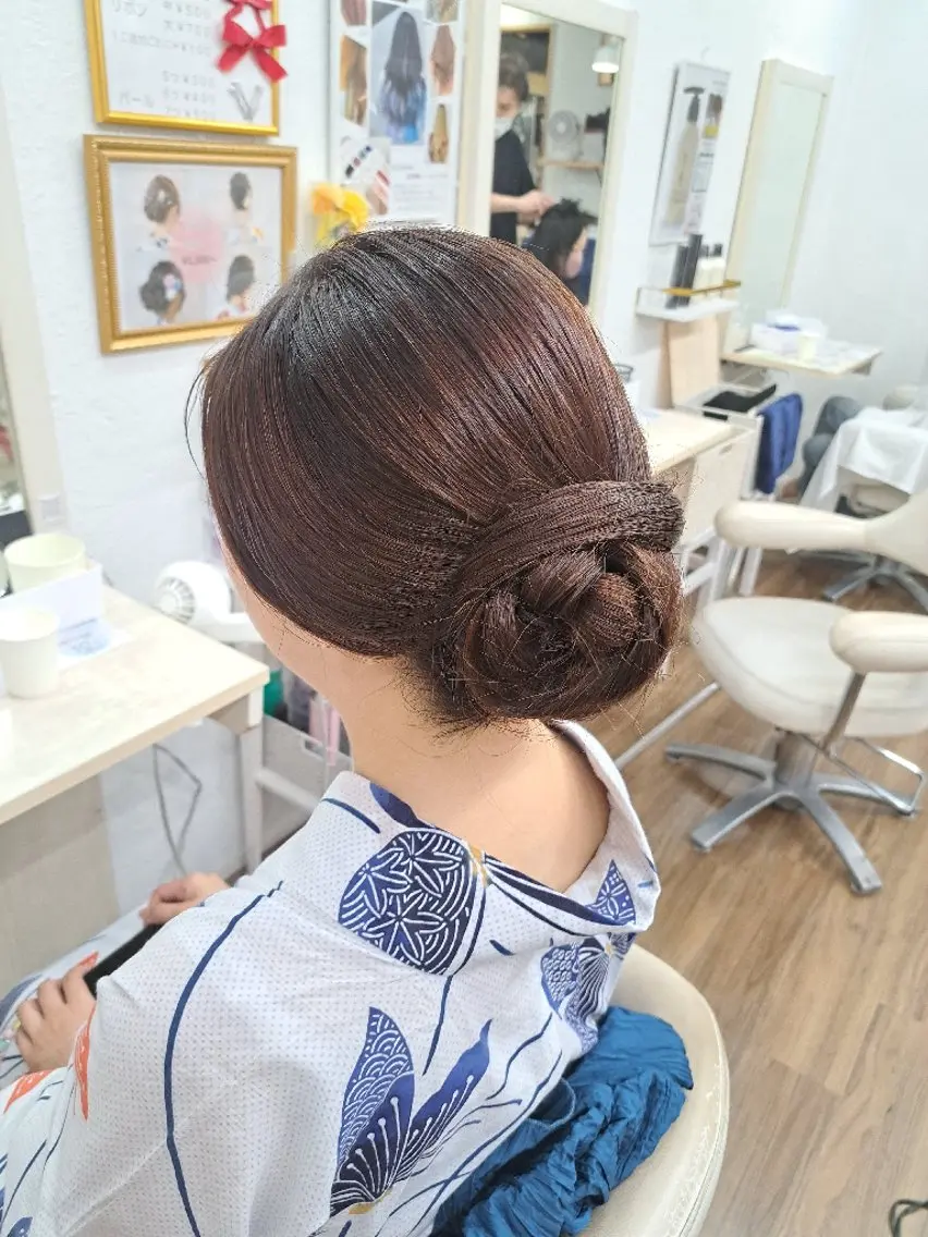 ロング ヘアアレンジ 着付け GLOSS心斎橋🌹 はるなのヘアスタイル