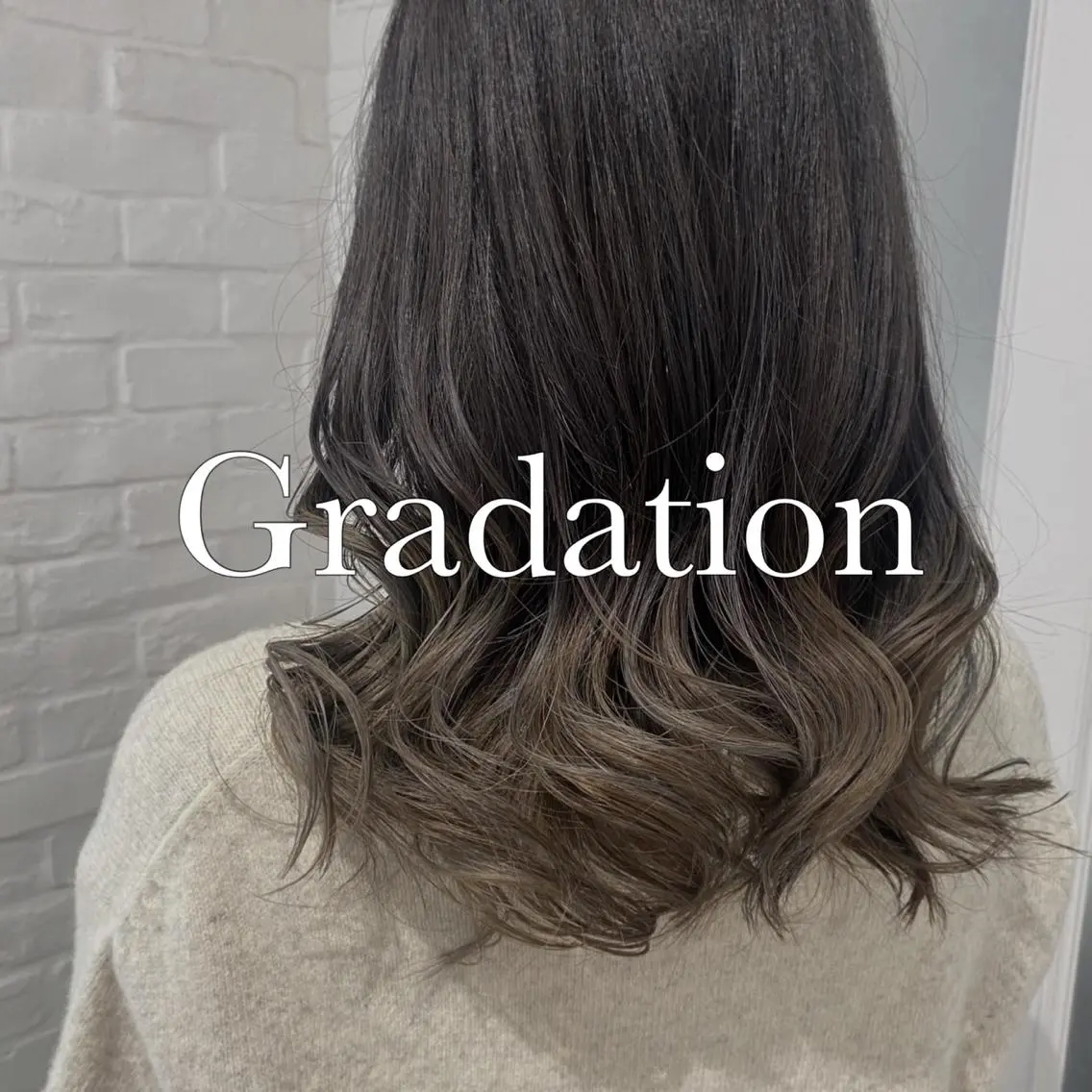カラー ヘアカラー Ida Akaneのヘアスタイル