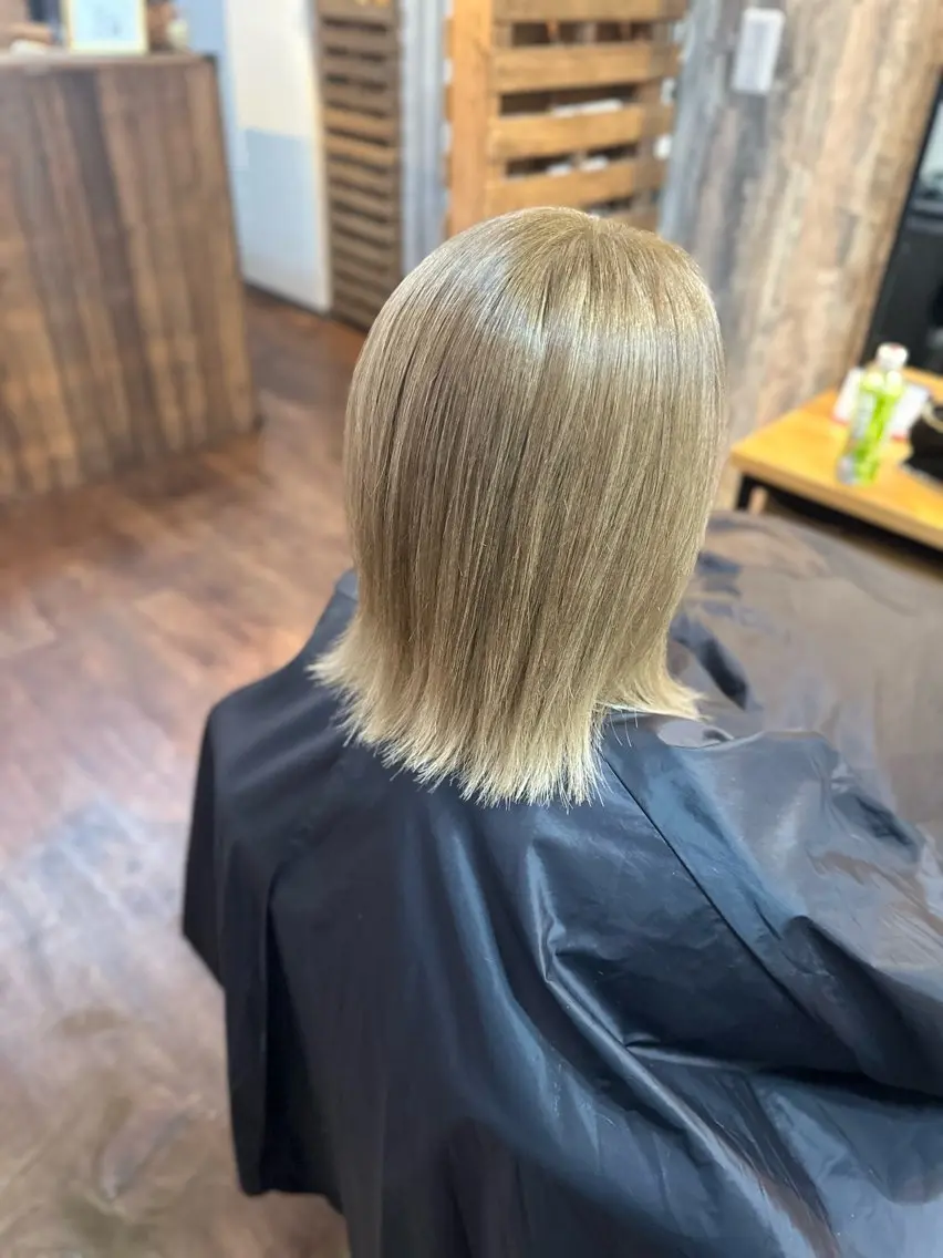 ミディアム カラー ヘアカラー Luzir⭐︎ GEN⭐︎のヘアスタイル