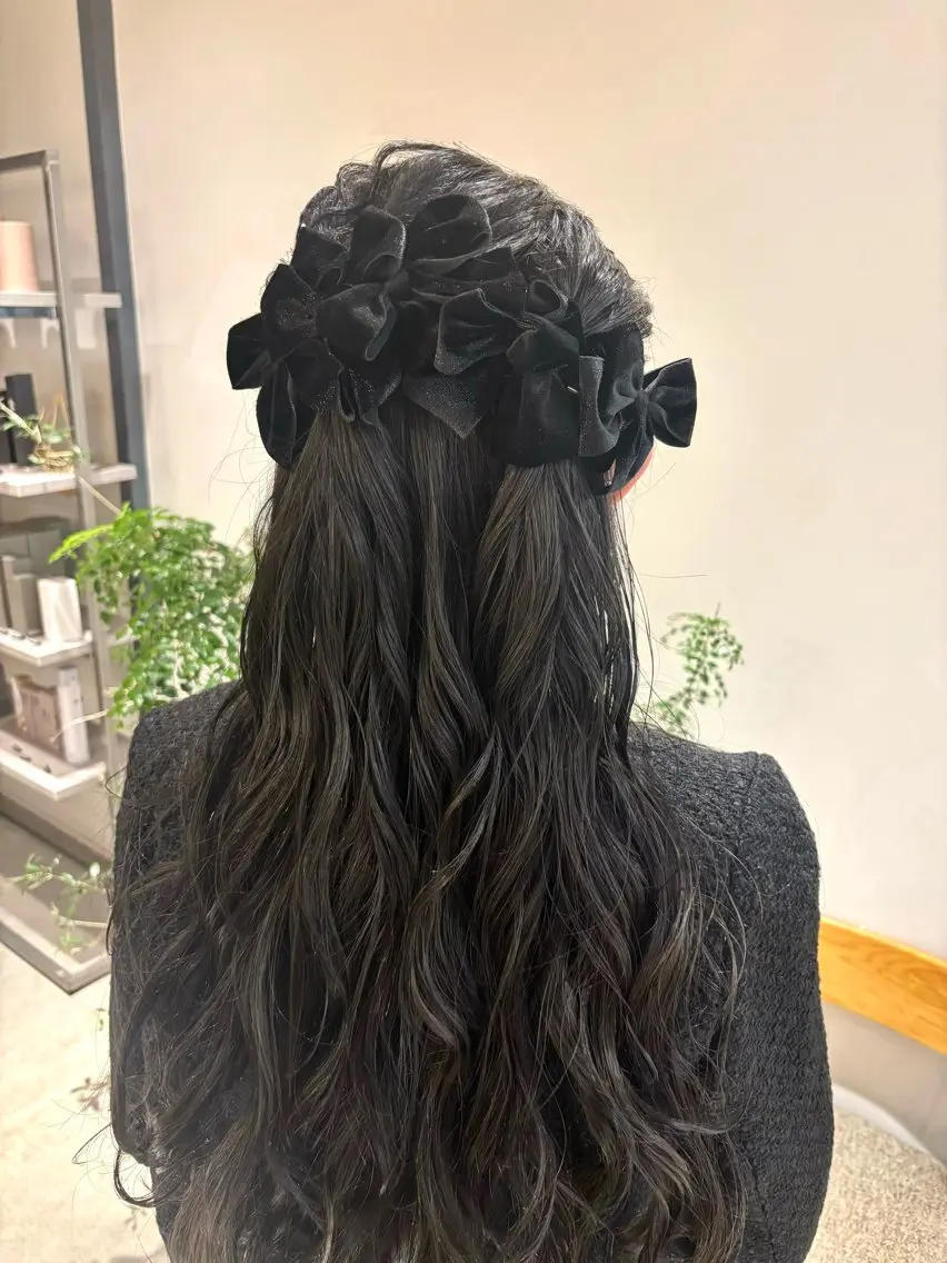 ロング カラー ヘアアレンジ ヘアセット 透明感カラー/ レイヤーkotonoのヘアスタイル