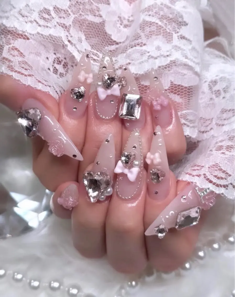 ネイル ハンドネイル WO MIAO💎のネイルデザイン