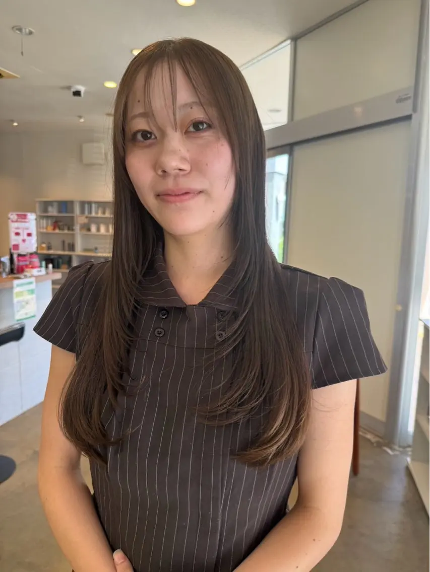 ロング レイヤーカット ロング 平 秀斗のヘアスタイル
