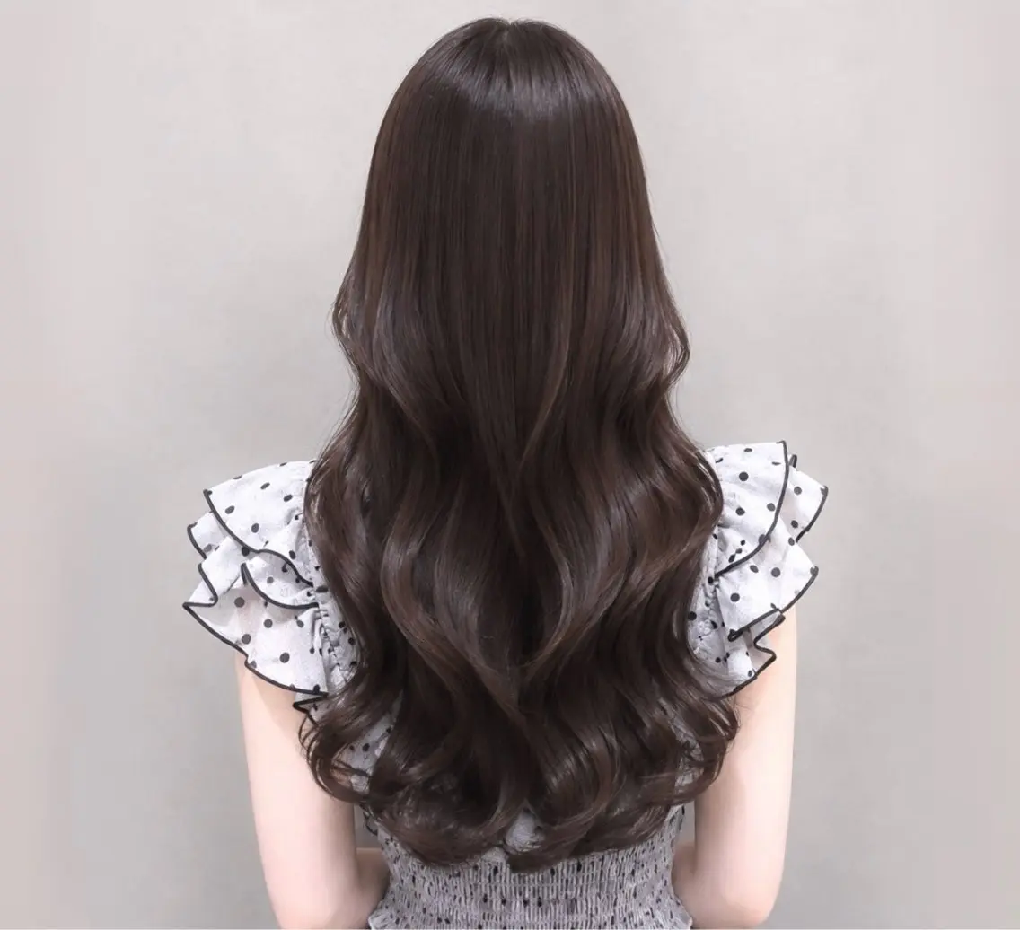 ロング カラー ブラウンカラー ラベンダーカラー ヘアカラー トリートメント girly上品ヘア 🎀/ベージュikuのヘアスタイル