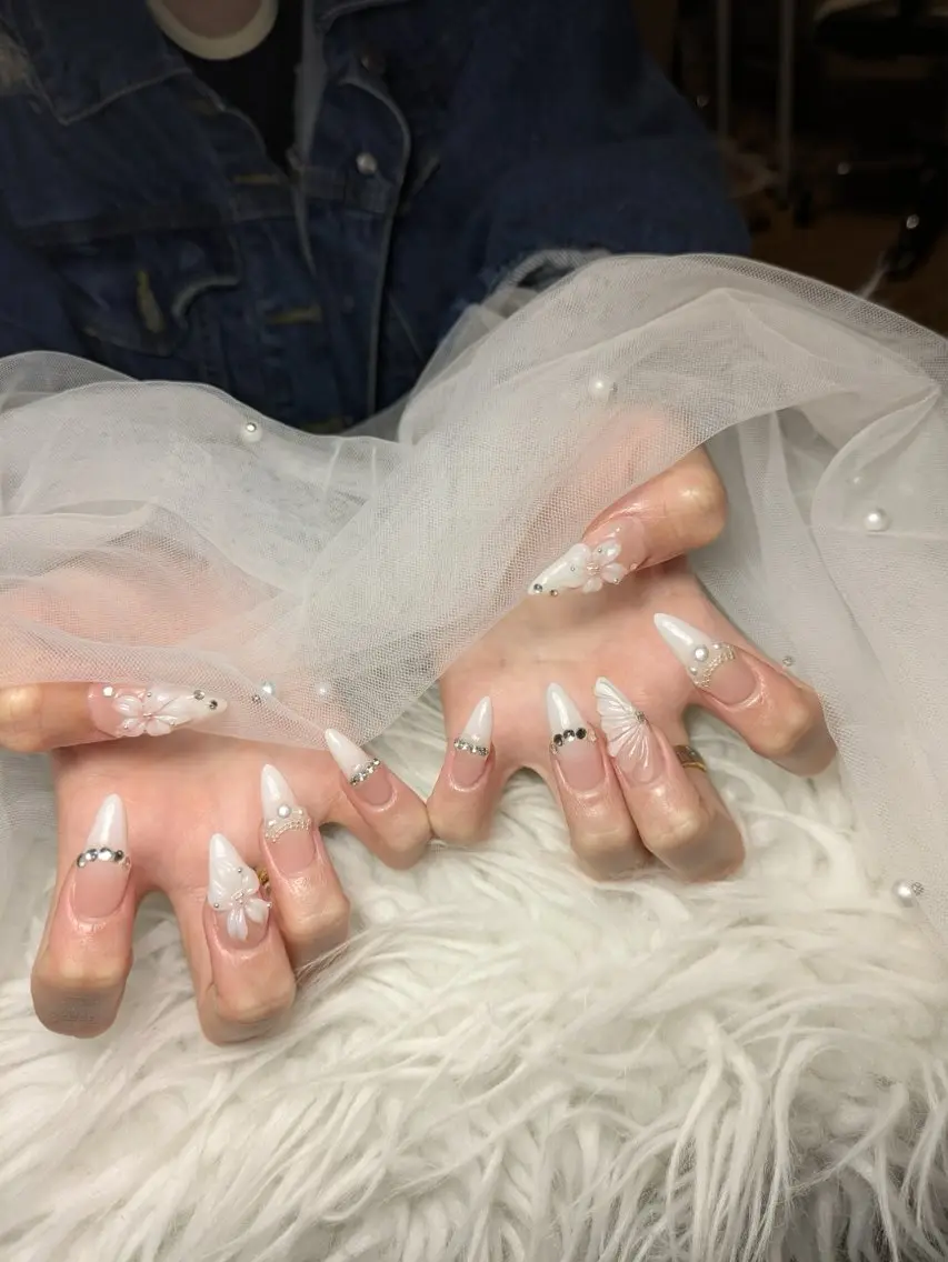 ネイル Queen Nail 柏店　クイーンネイルのネイルデザイン