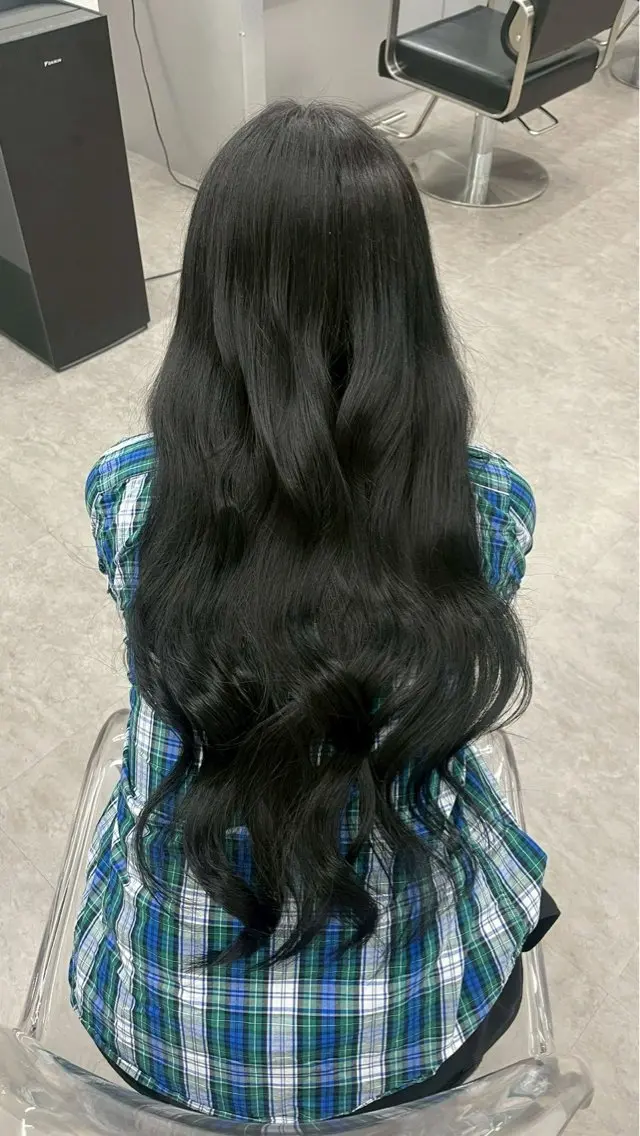 ロング カラー 東頭 さくらのヘアスタイル