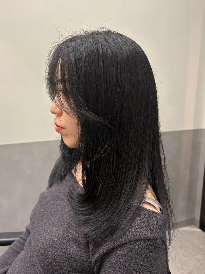 ミディアム カット ☁️ ayameのヘアスタイル