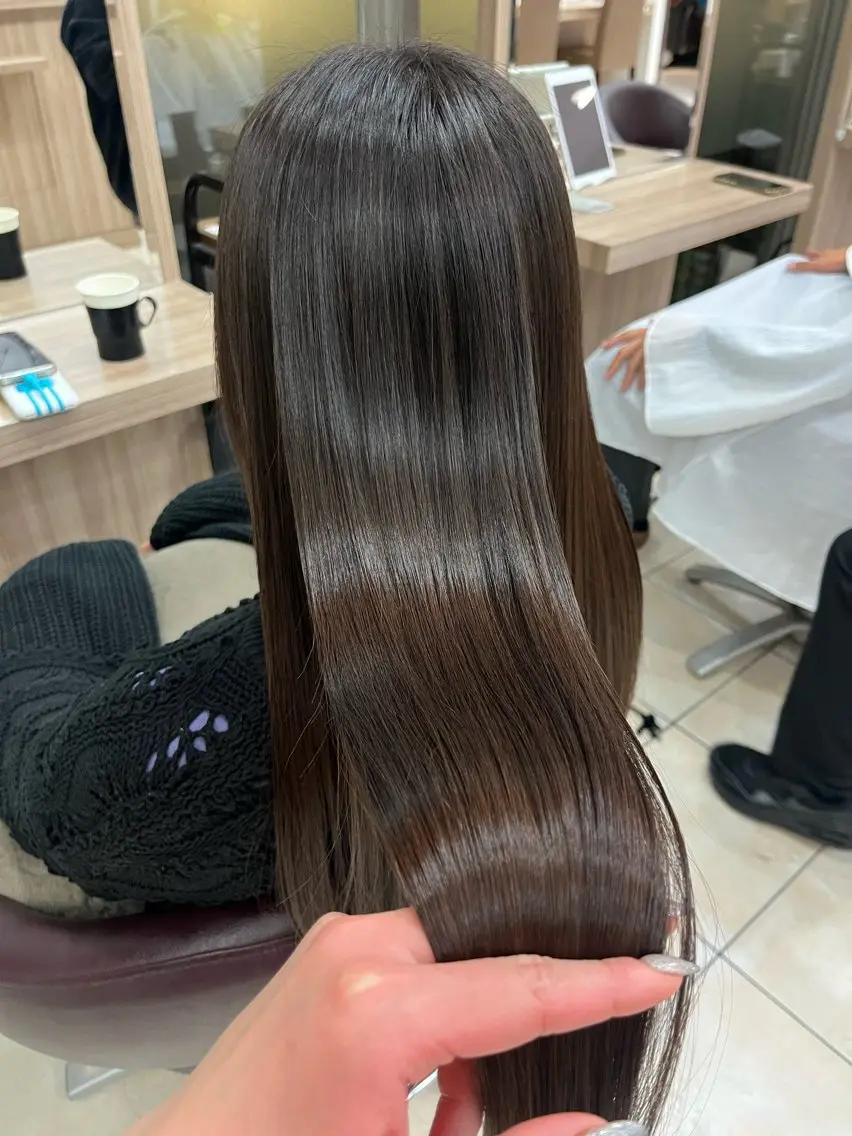 ロング 縮毛矯正 産休中です。 🌹sayu🌹のヘアスタイル