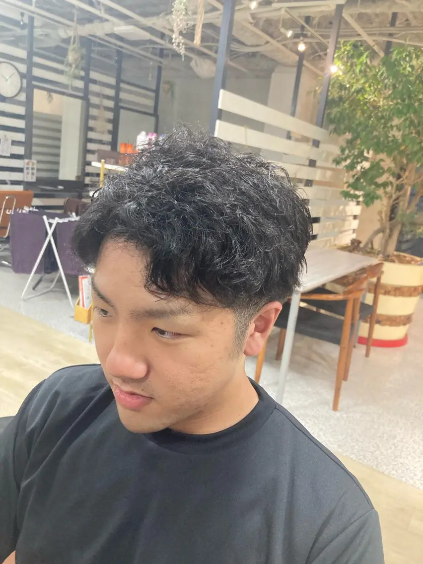 パーマ メンズ メンズパーマ 髪質改善 TOMOMIのヘアスタイル