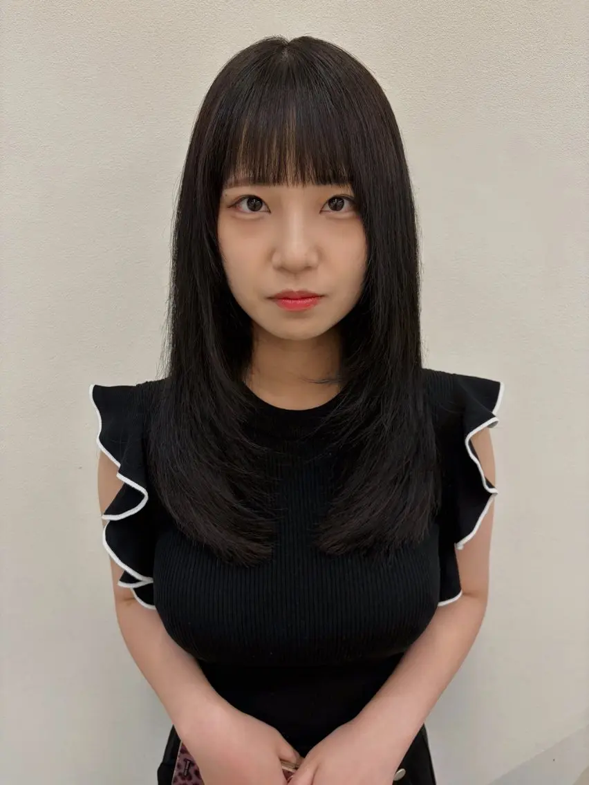 ミディアム defi リカのヘアスタイル