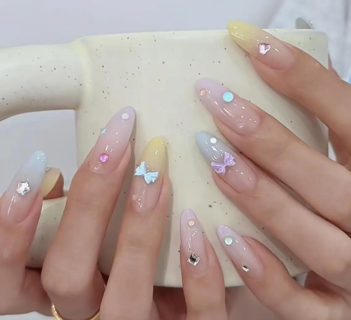 ネイル ハンドネイル Pure&Rich Nailのネイルデザイン