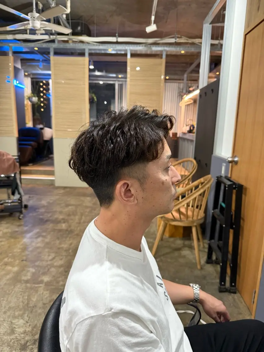 パーマ メンズ 橋本 知弥のヘアスタイル