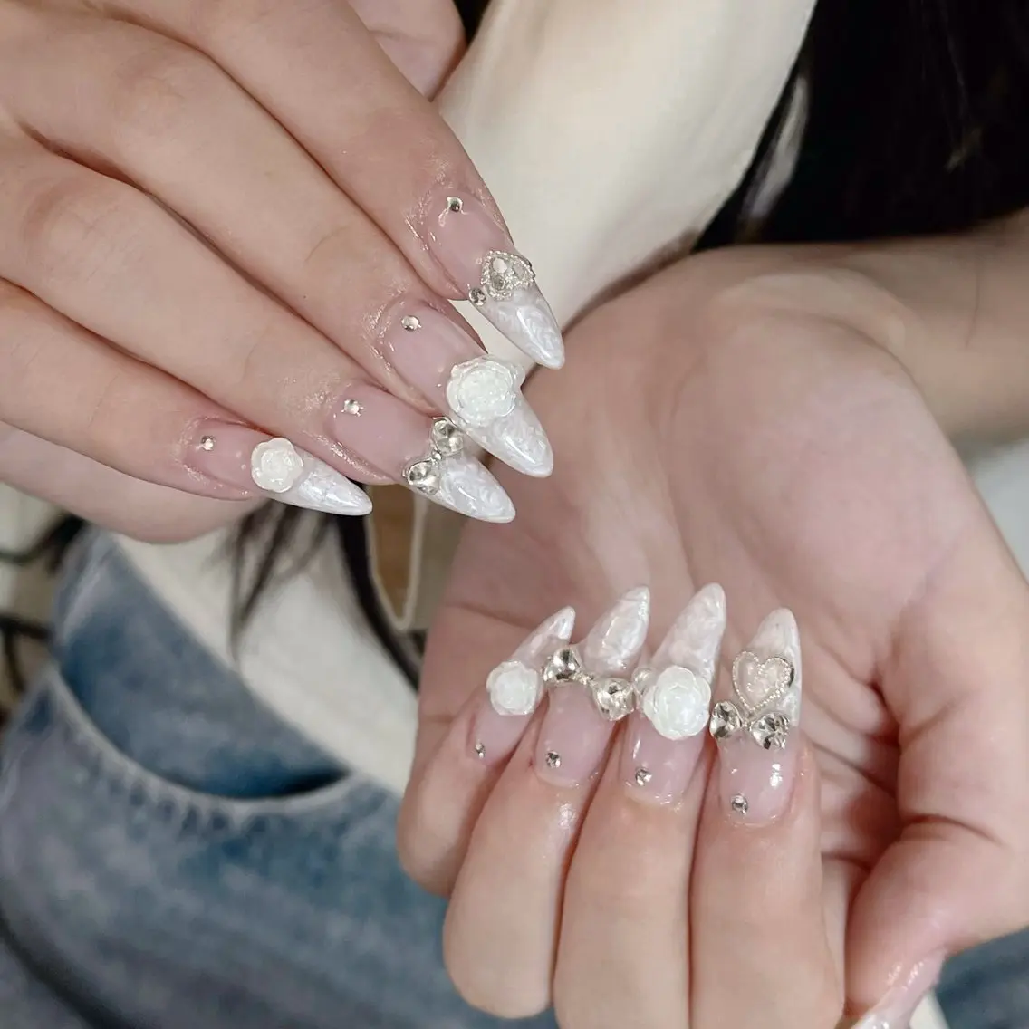 ネイル オーロラネイル 長さ出し フラッシュネイル フレンチネイル ジェルネイル ハンドネイル ハンドケア CiCi NailSalonのネイルデザイン