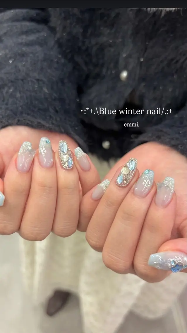 ネイル チークネイル フレンチネイル ガーリー 氷ネイル・うるうるネイル キラキラネイル emmi nailのネイルデザイン