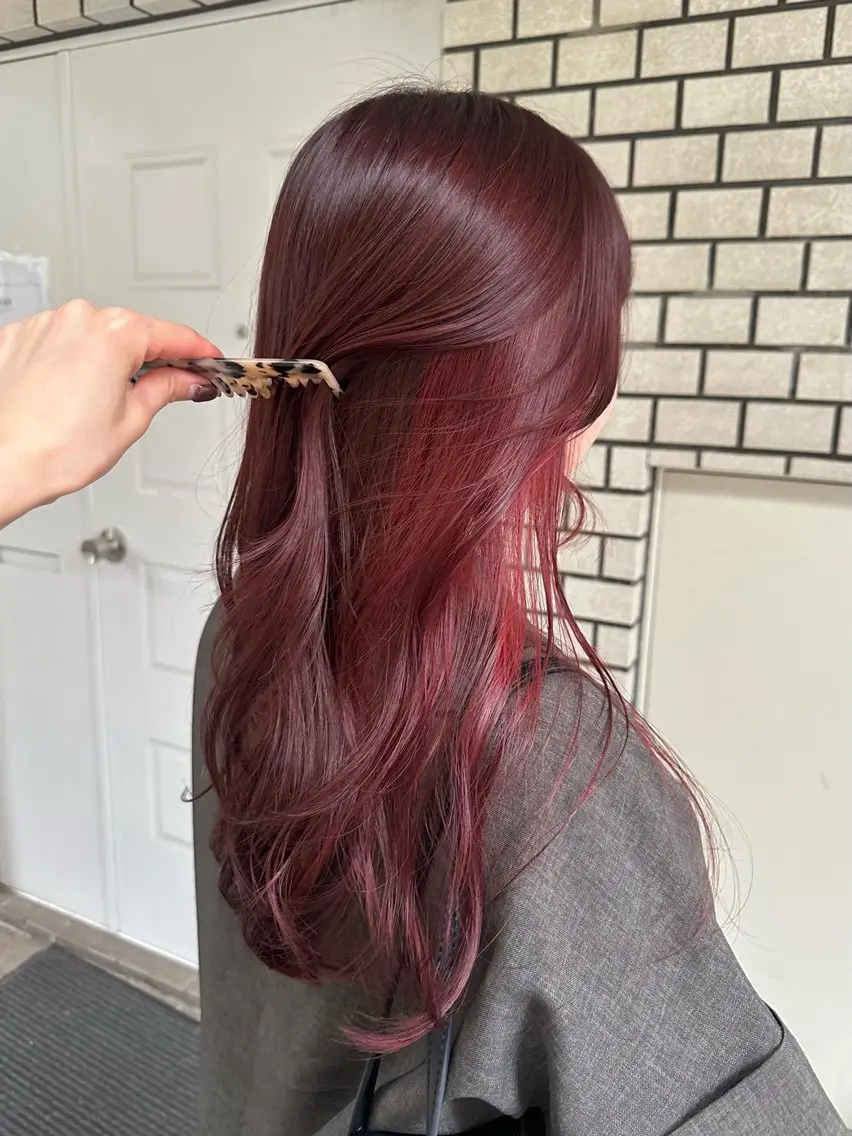ロング カット ヘアカラー トリートメント NAGISA髪質改善 &透明感カラー🪞のヘアスタイル