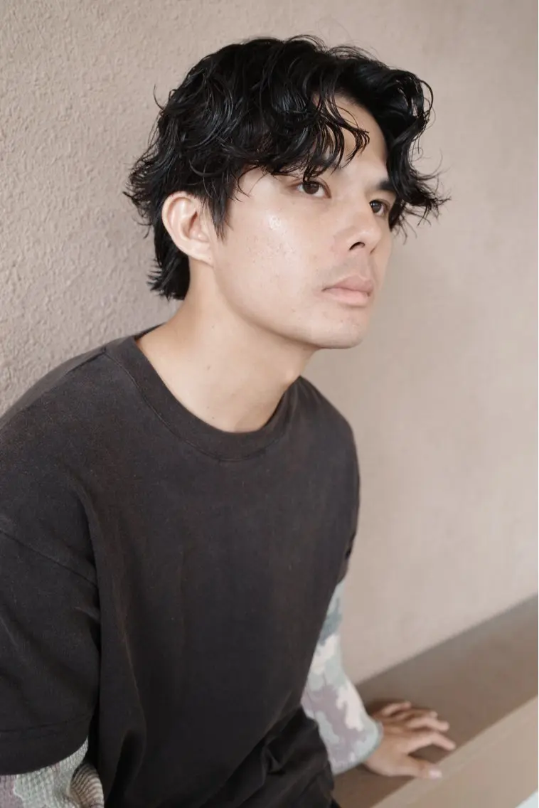 ミディアム 西宮北口パーマ 鮫島竜海のヘアスタイル