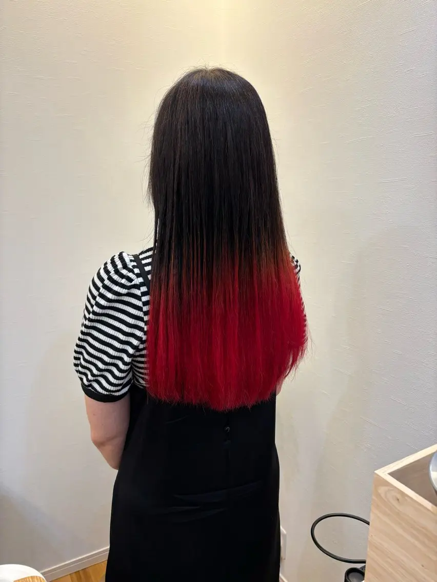 カラー ツノガイ エリのヘアスタイル