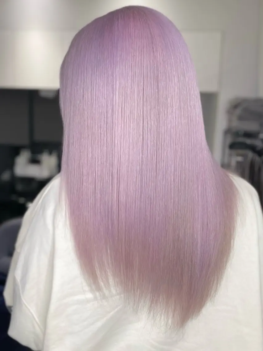 ロング シールエクステ エクステ カット ヘアカラー ヘアサロンelyts 表参道店のヘアスタイル