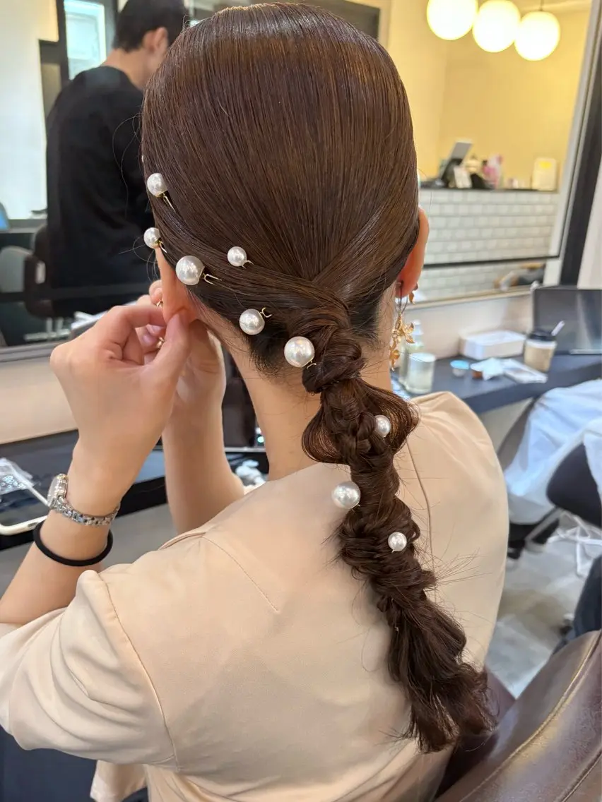 ロング ヘアアレンジ 結婚式・ブライダル ヘアセット 艶ピンク*ヘアセット 🌙shioriのヘアスタイル