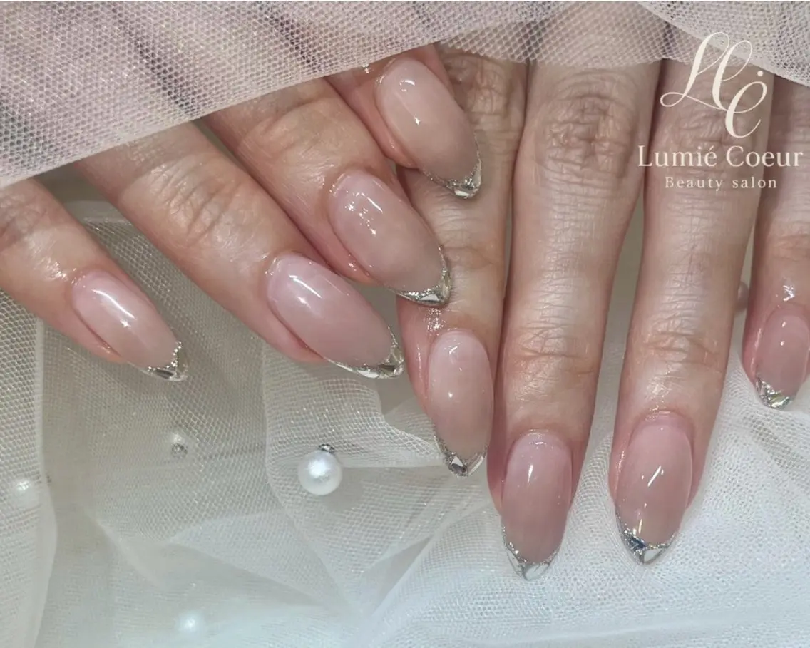 ネイル フレンチネイル ガラスフレンチ オフィスネイル ハンドネイル LumiéCoeur Nanaeのネイルデザイン