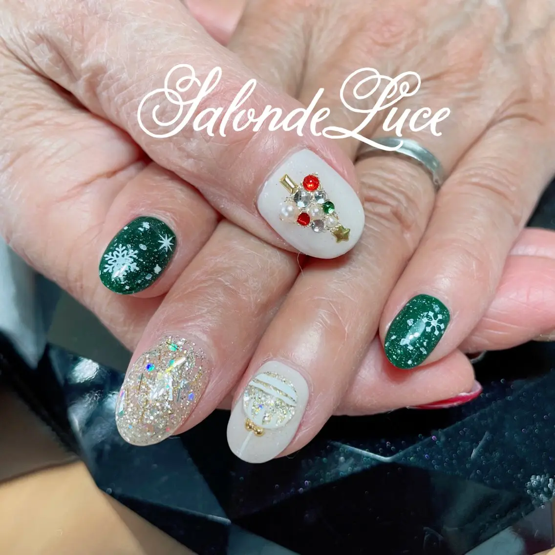 ネイル 冬ネイル クリスマス Salon de Luceのネイルデザイン