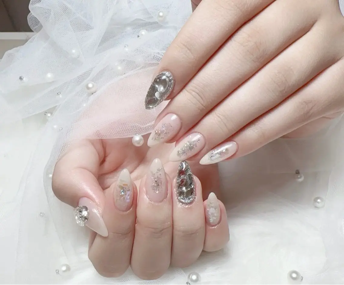 ネイル WO MIAO💎のネイルデザイン