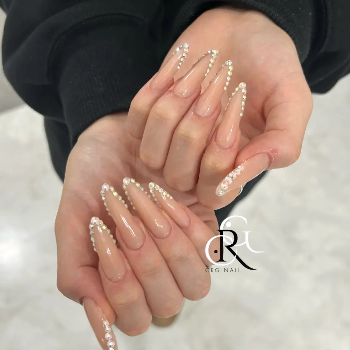 ロング ハンドネイル 美フォルムスカルプ✨ RENAのネイルデザイン