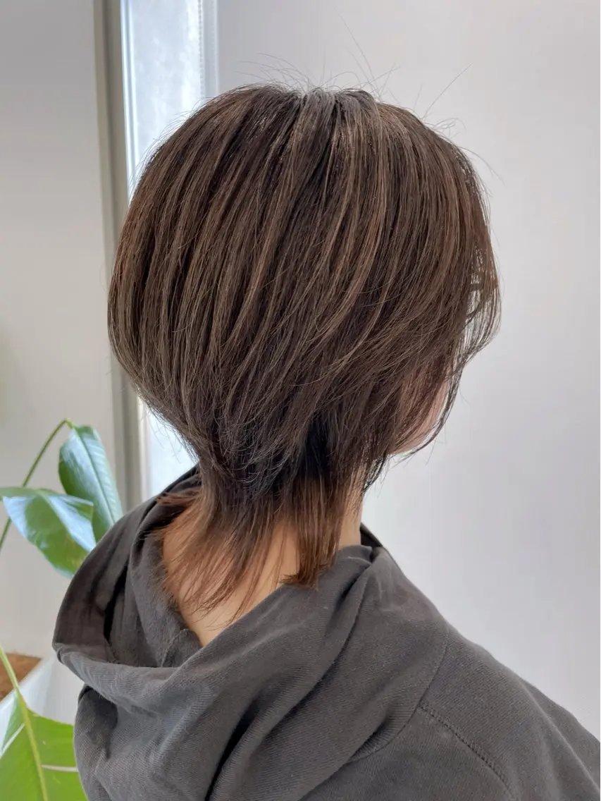 ショート カラー moi Blanc/ Aoyagiのヘアスタイル