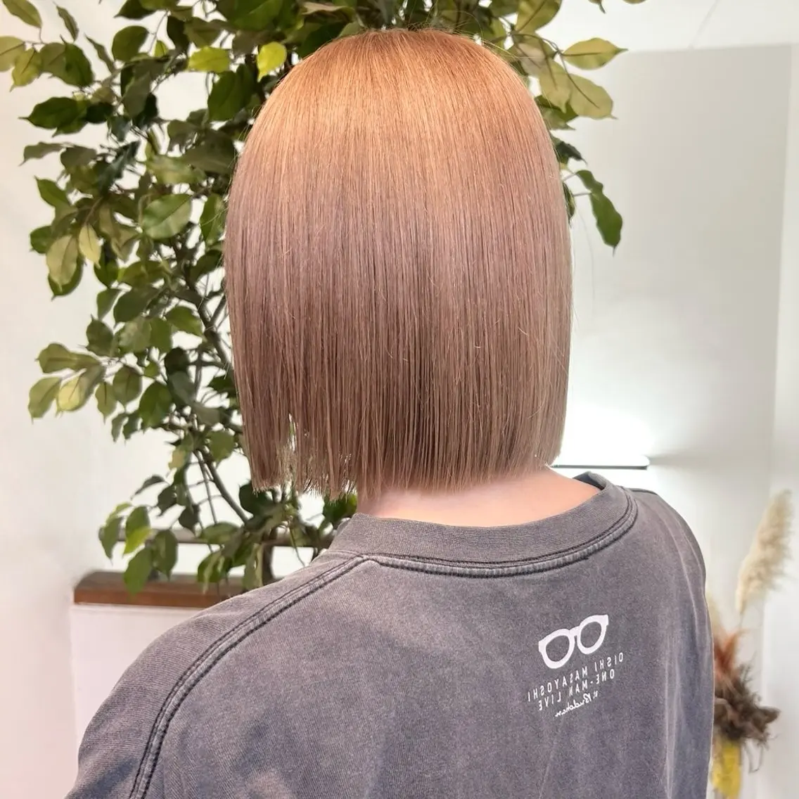 ショート ヘアカラー 村田 ありさのヘアスタイル