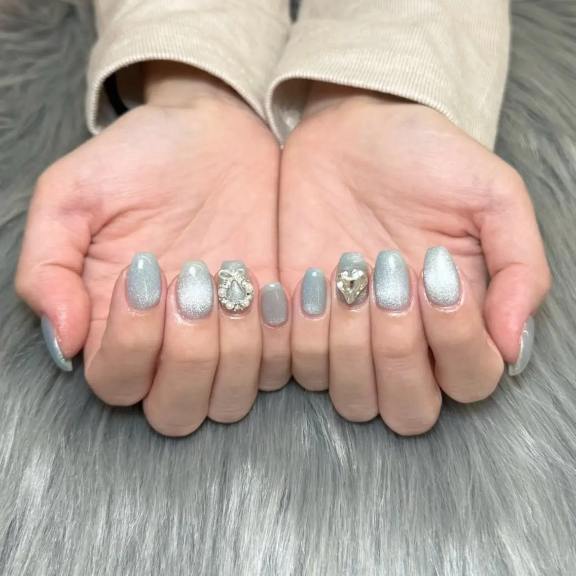 🧚🏻♀️🧚🏻《ジェルネイル》うる艶マグネット✨ジェルオフ無料の写真