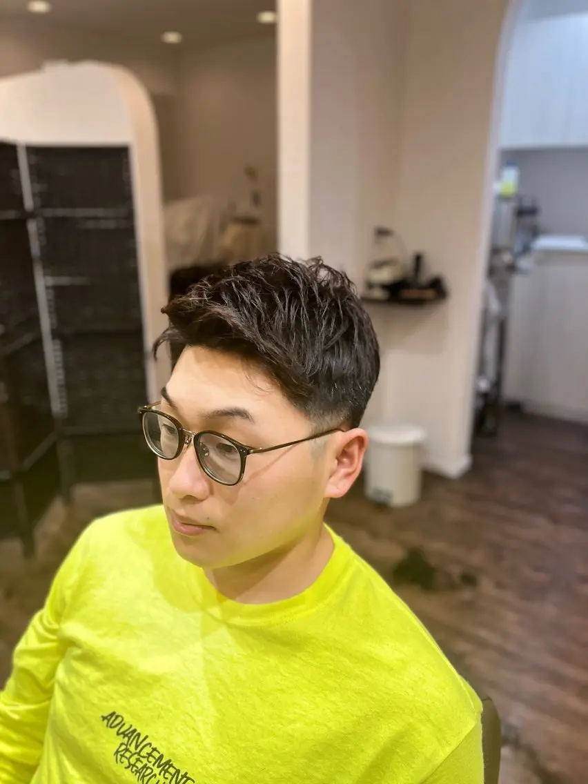 メンズ フェードカット 木村 慎馬のヘアスタイル