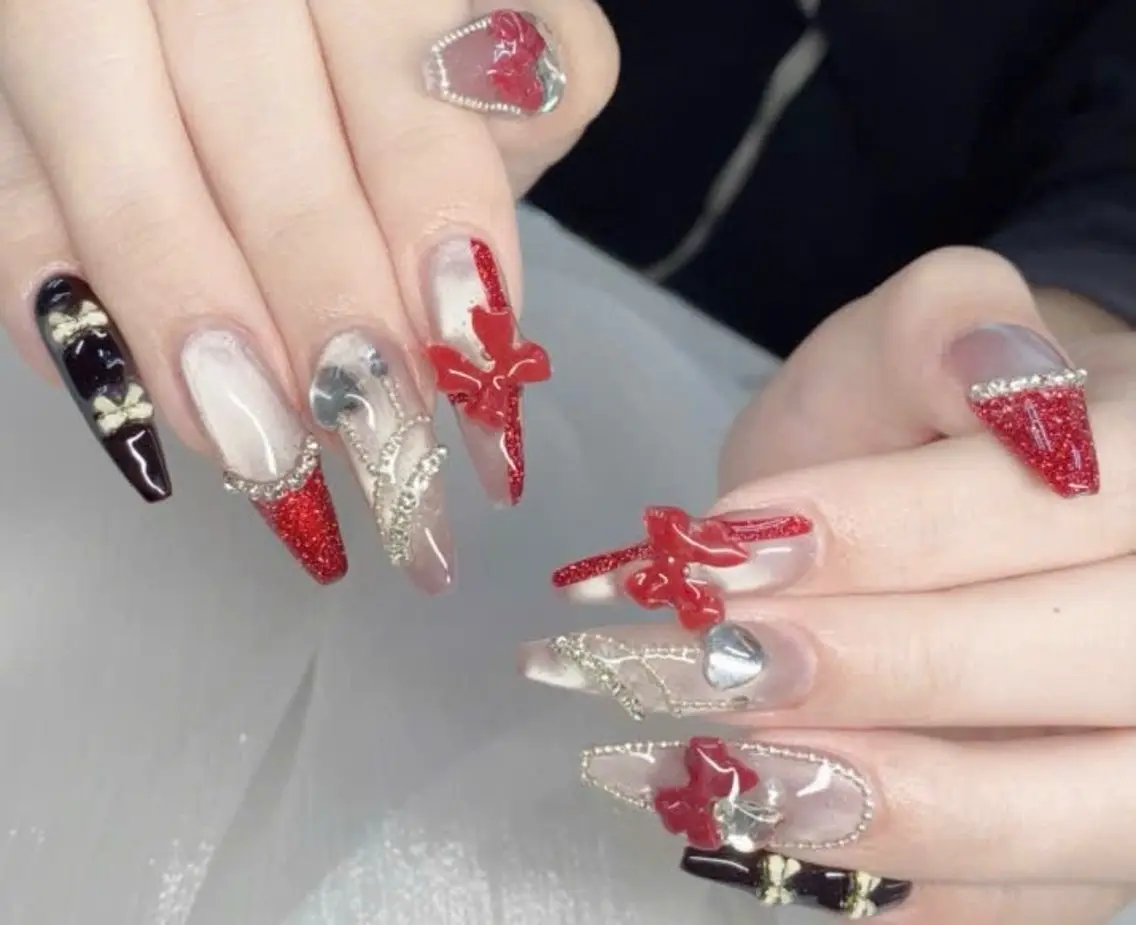 ネイル 成人式 フレンチネイル グラデーション 韓国ネイル マグネットネイル ハンドネイル Squen Nail shinjukuのネイルデザイン