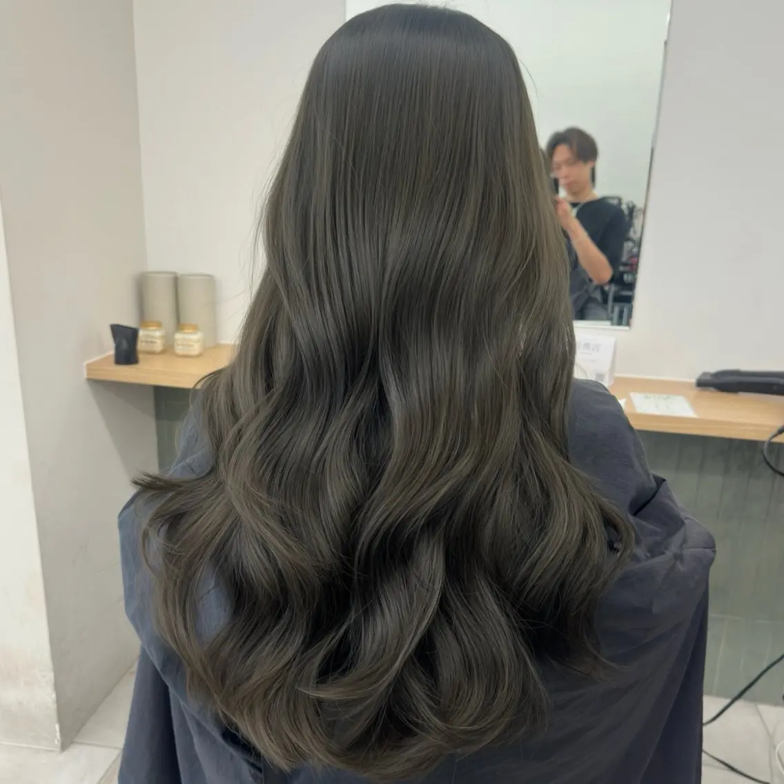 ロング カラー カット ヘアカラー トリートメント ブリーチなし/レイヤ ー特化🌈Tommyのヘアスタイル