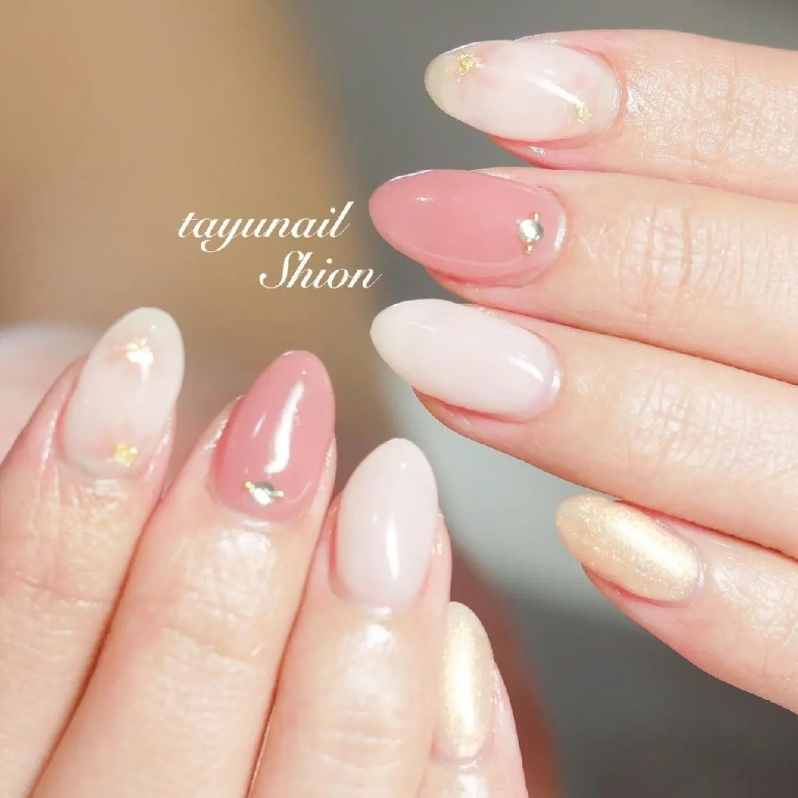 ネイル アートネイル ブルー フラワーネイル ジェルネイル パラジェル ネイルサロン 【たゆnail】のネイルデザイン
