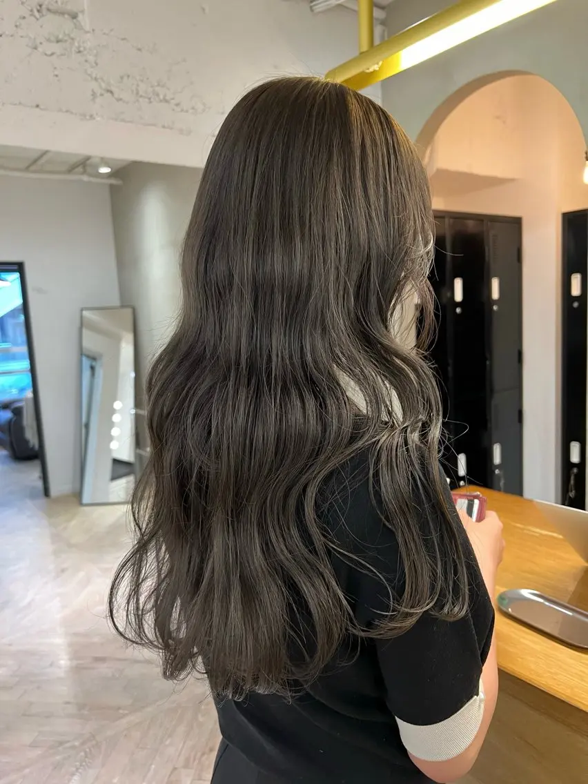ロング 似合わせレイヤー ＆縮毛矯正のヘアスタイル